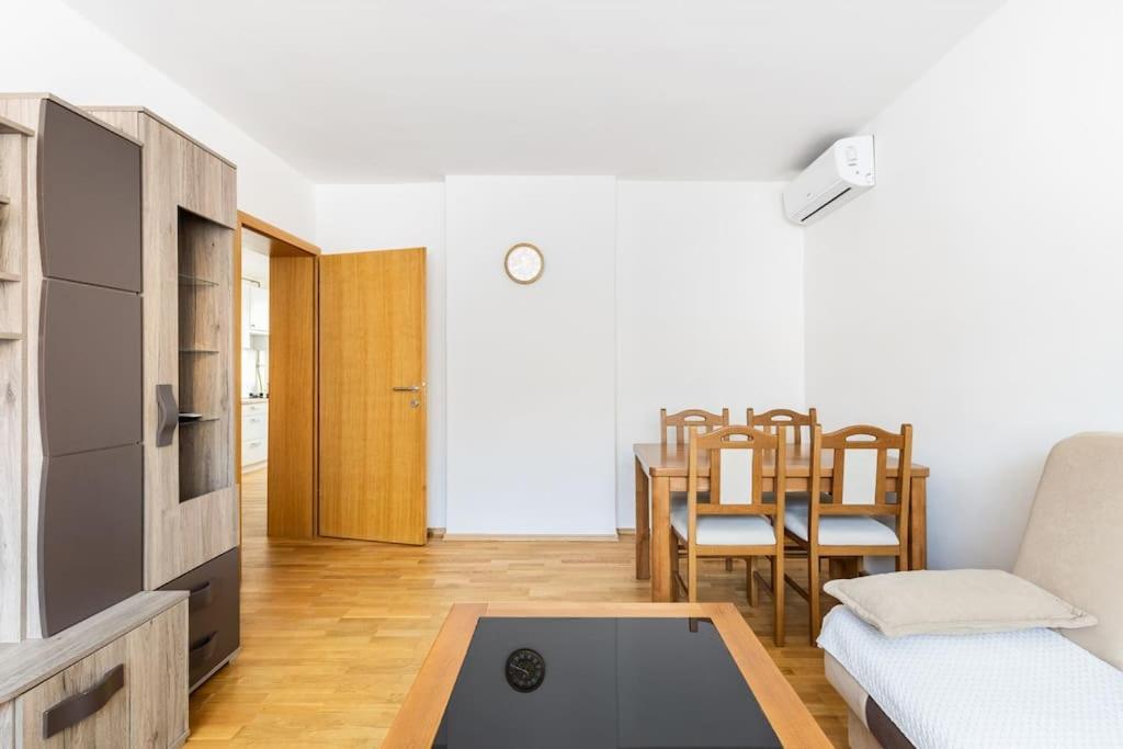 Apartman Dino Sarajevo Luaran gambar